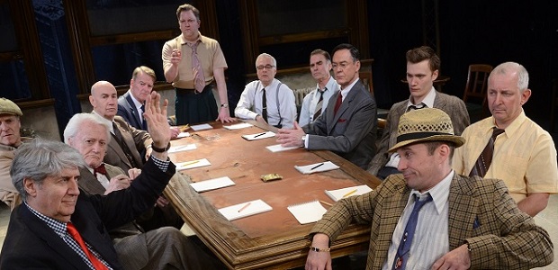 Twelve Angry Men (c) Garrick-theatre.co.uk